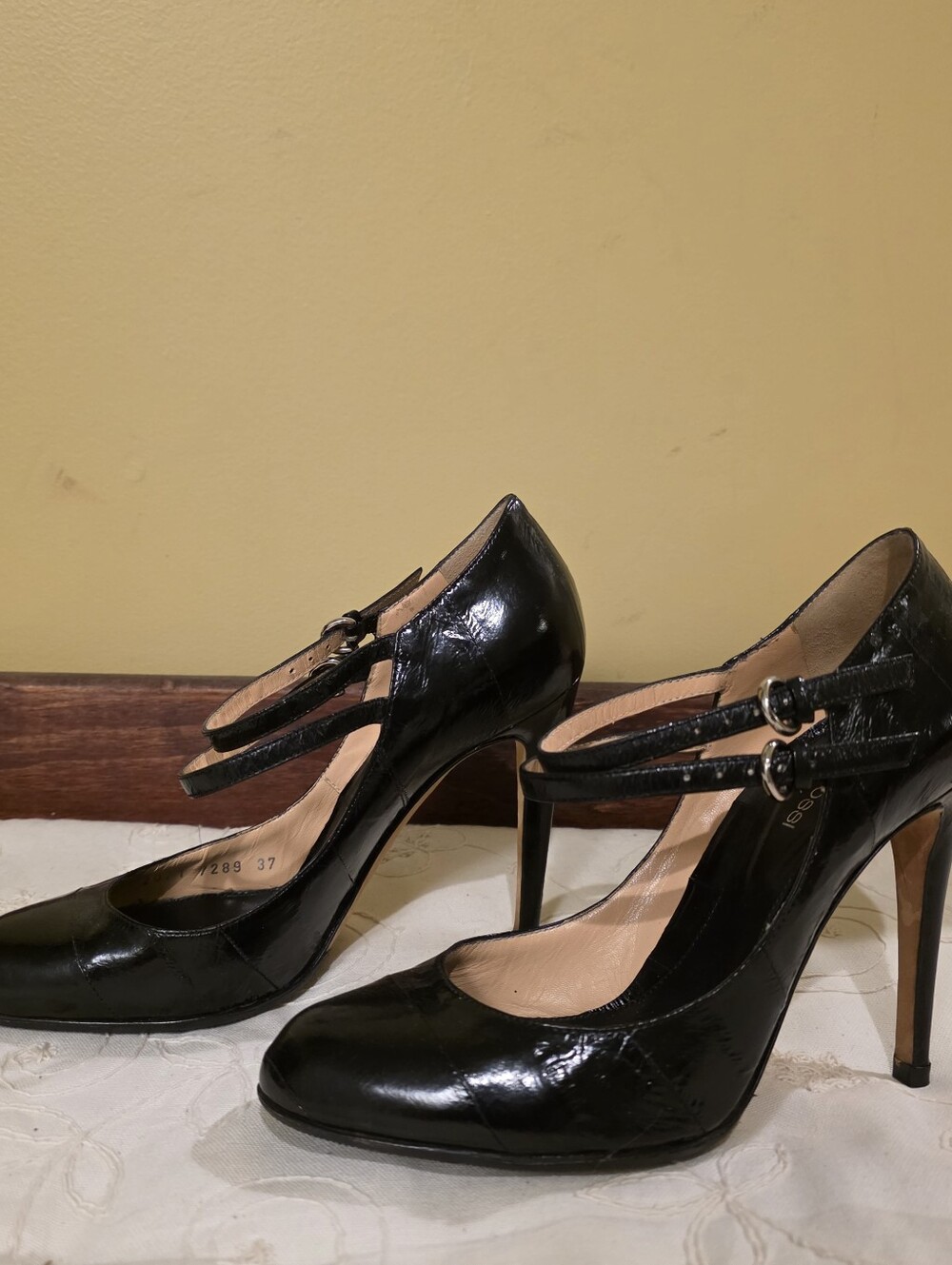 Sergio Rossi | Black Patent Leather Mary Jane Pumps Sz 37